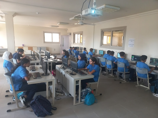 Sakr Immersion Schools