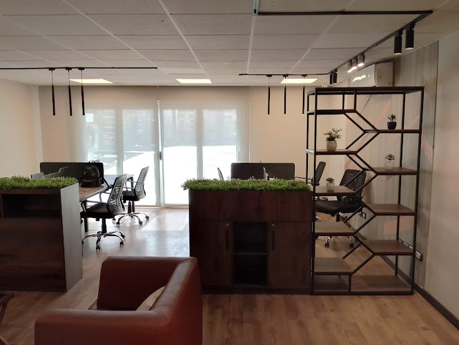 249 Avenue business hub