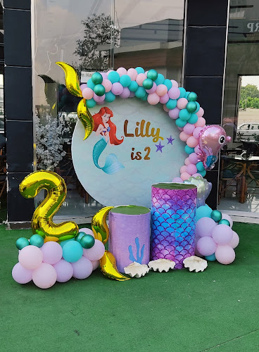 Nice Day for organizing parties and birthdays