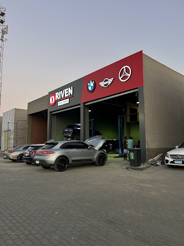 Driven auto-service