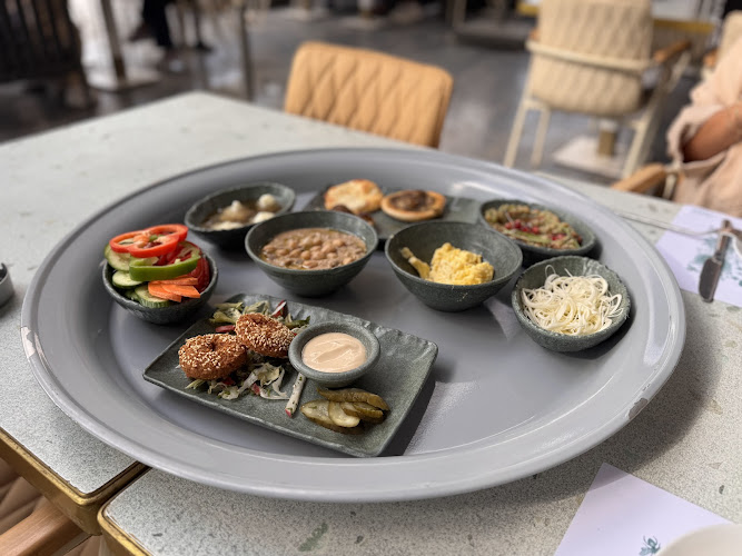 Tamara Lebanese Bistro