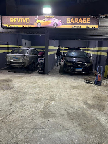 Revivo Garage