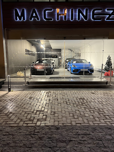 Machinez Luxury Car Showroom