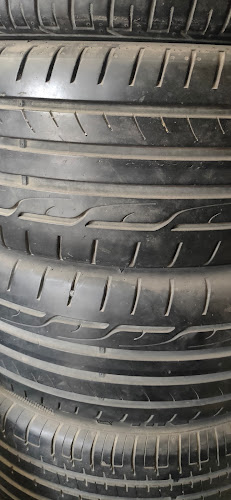 Engineering Center for Tire and Battery Trading – Import and New