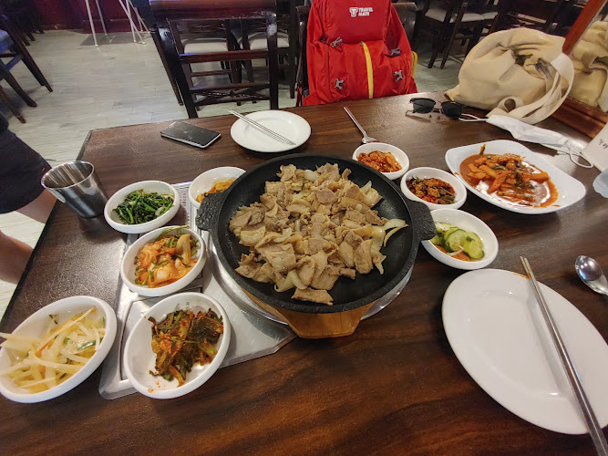 Gaya Restaurant