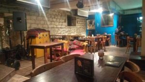Photo 6