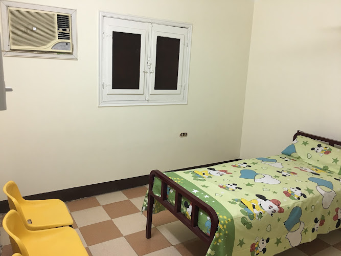 Life Center for Obstetrics and Gynecology, Dr. Nabil Edward