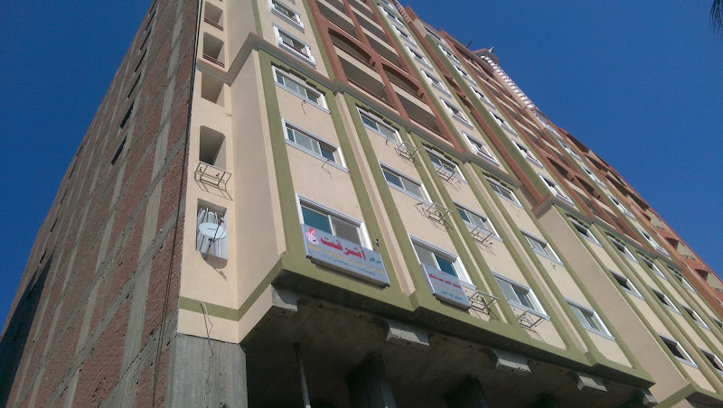 Ashraqat Women’s and Obstetrics Center, Dr. Mohamed Ahmed Abdel Moneim