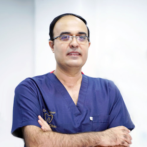 Dr. Tamer Wagih Ghali – Specialist in Oral and Maxillofacial Surgery and Dental Implants