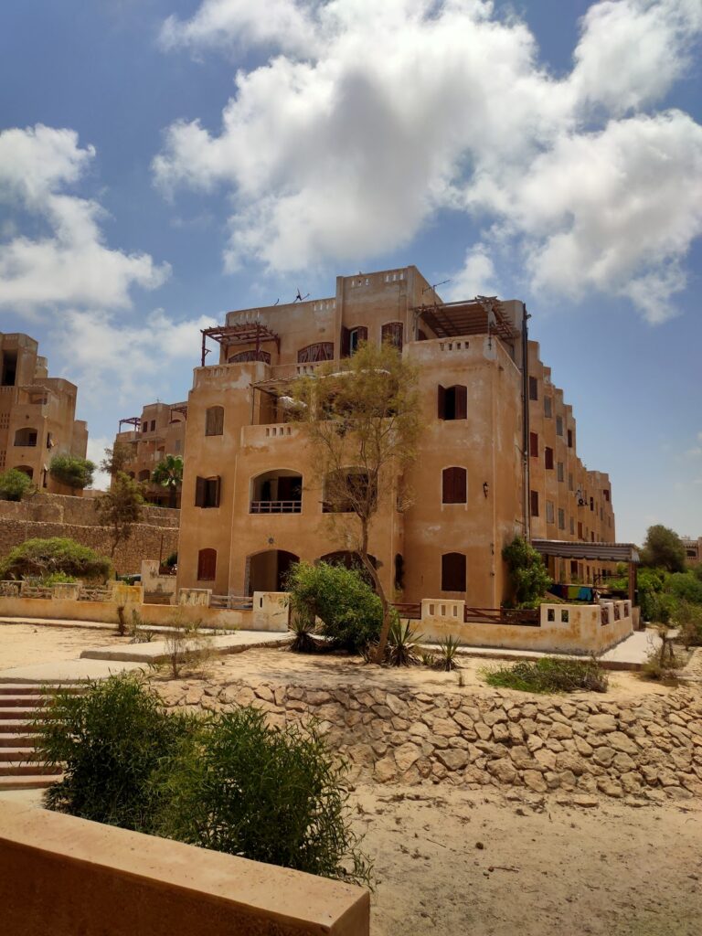 شالية للإيجار بقرية الأندلسية