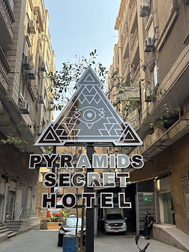 Pyramids Secret Hotel