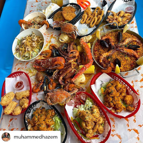 Clams and Claws Arkan Mall