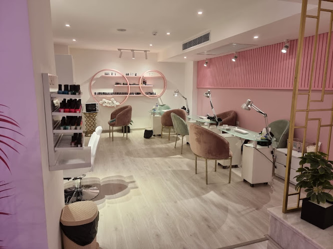 Dodo’s House Nails & Spa