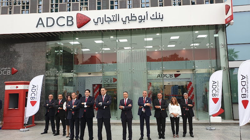 زيدان، مستشار مالي