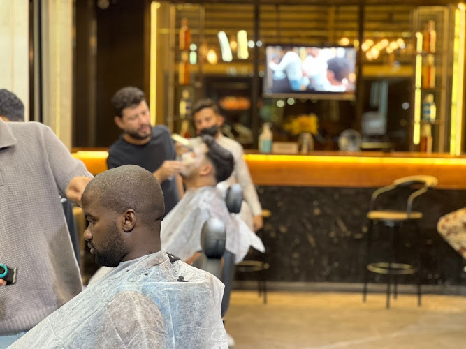 Mohamed Ezzat Barbershop