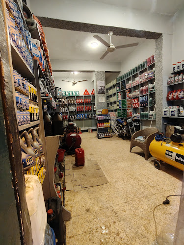 Abu Hatta Center for Oils and Lubricants