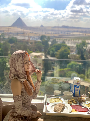 فندق بيراميدز الرائع