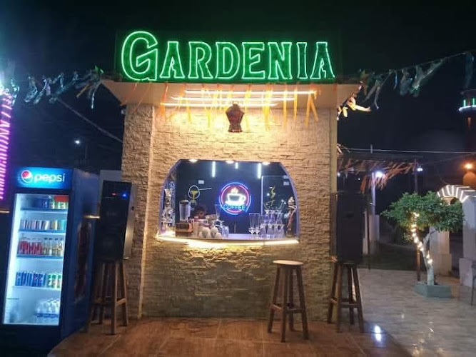 GARDENiA