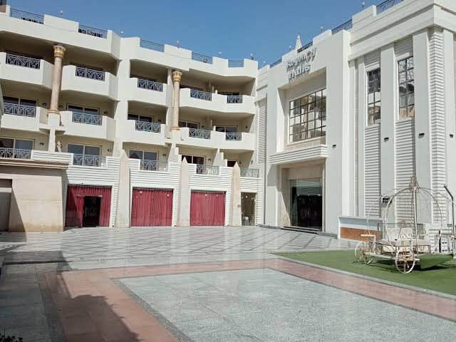 Regency Pyramids Hotel