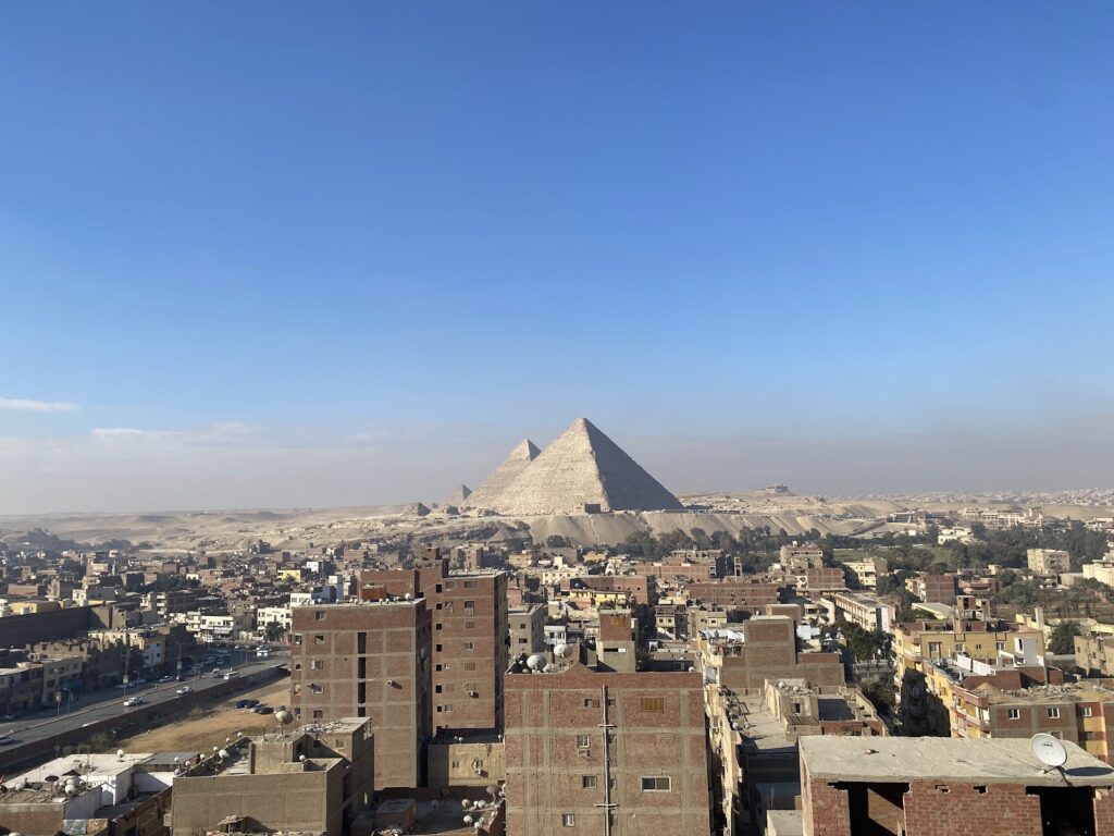 فندق كراون بيراميدز فيو