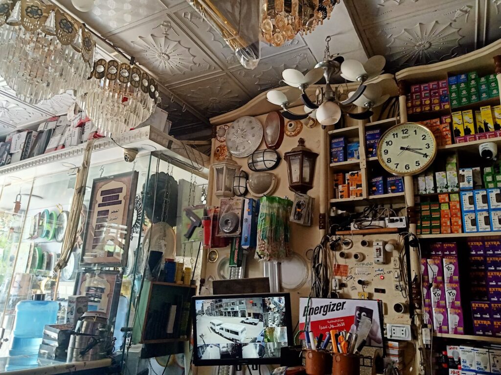 عادل كمبس
