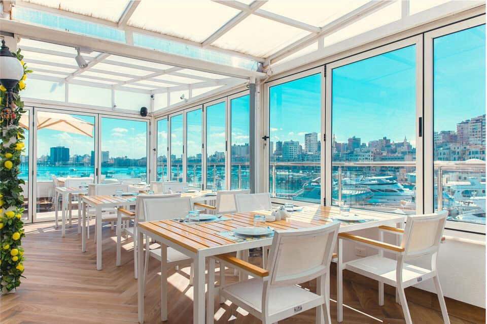 شاطئ البحر
