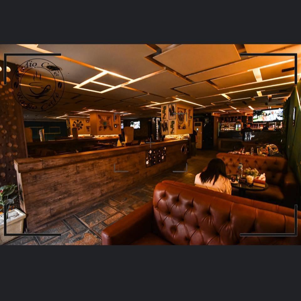 Radio Café & Restaurant