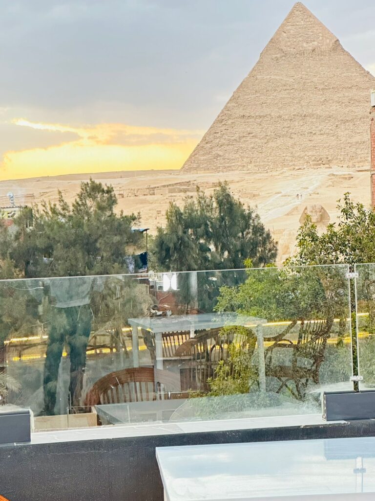 فندق برينس بيراميدز إن
