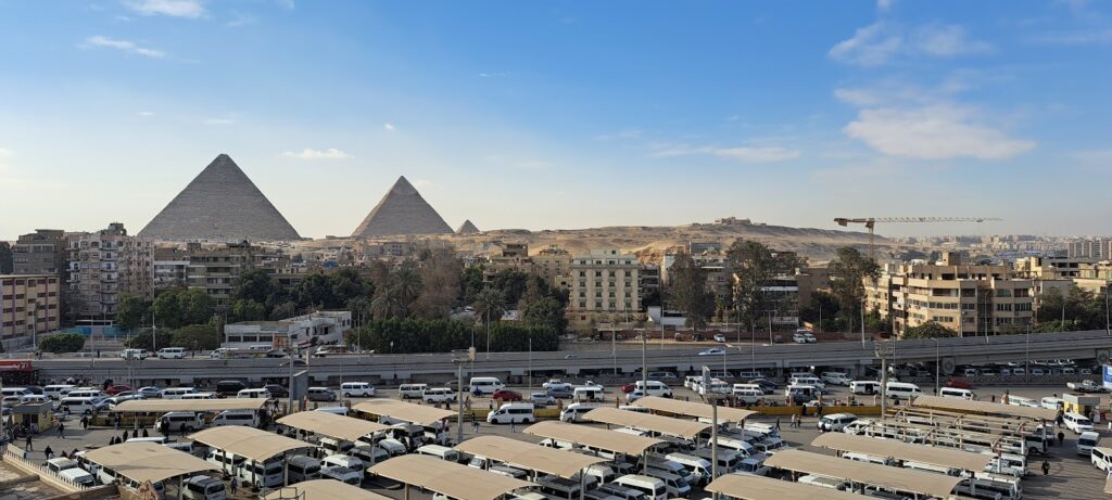 بوتيك عيون مصر بيراميدز فيو