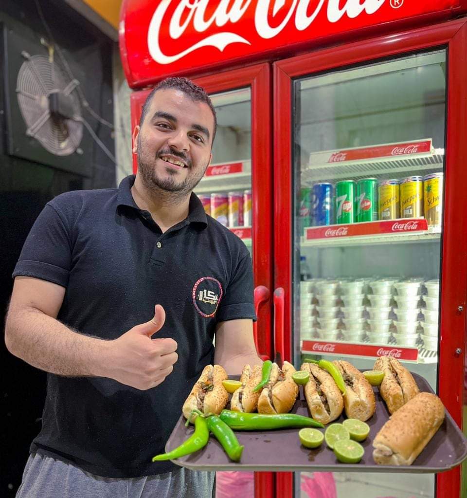 مطعم بكار للمأكولات السريعة