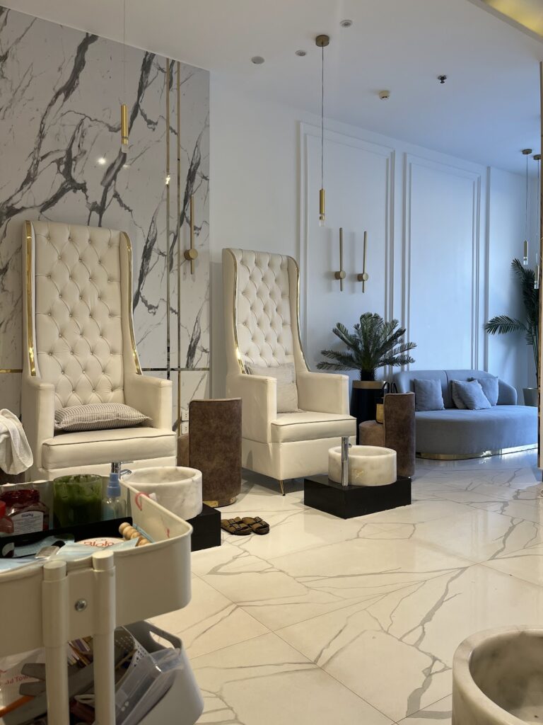 L.A Nails_ Sheikh Zayed