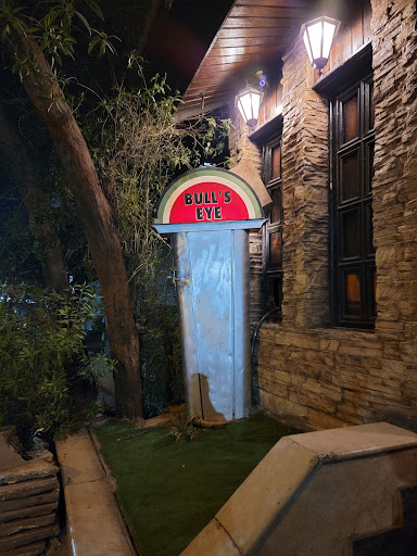 Bull’s Eye Pub & Restaurant