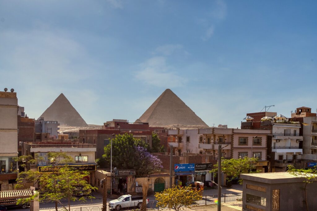 أهرامات البلاتين، أبو الهول، الجيزة