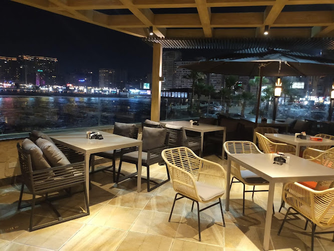 مقهى ومطعم لاتينو