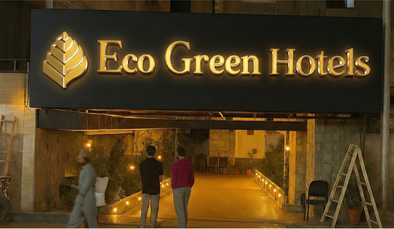 Eco green pyramids hotel