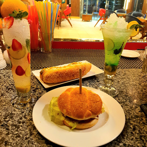 SLICE Café