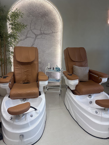 Vine Nail Spa