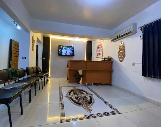 عيادة الدكتور حازم جلال لطب الأسنان د/ حازم جلال لعياده الأسنان