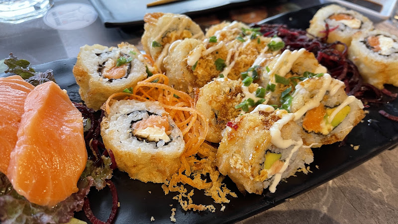 AMA SUSHI