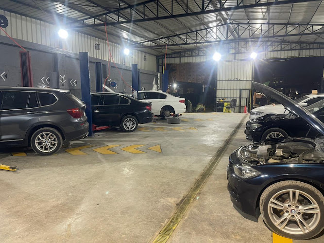 M SERVICE