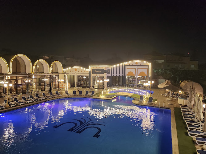 Oasis Hotel