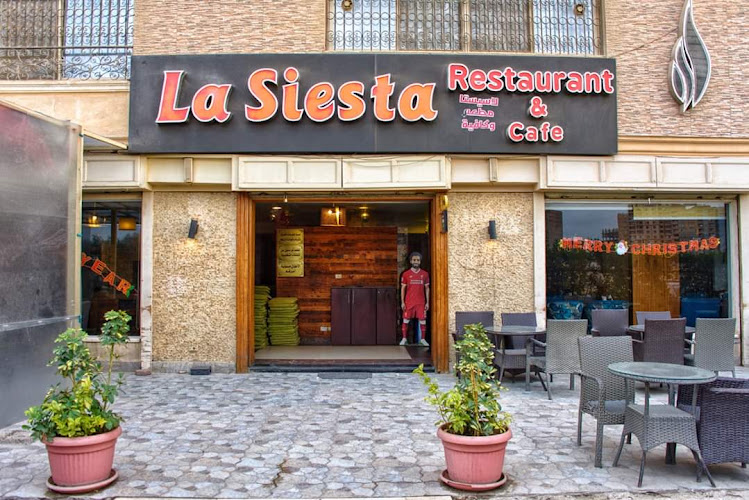 La Siesta Cafe & Restaurant