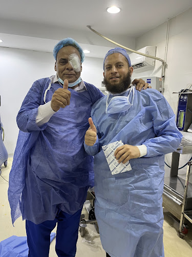 الدكتور محمد يحيى داغر لطب وجراحة العيون