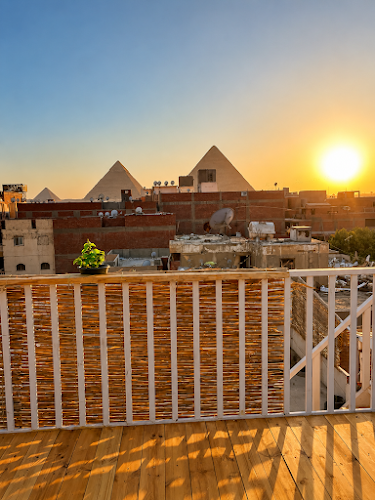 The 5 Inn – Pyramids
