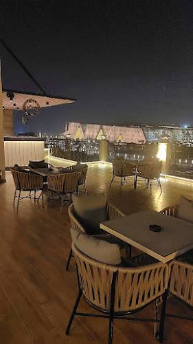 ROYAL GEM VIEW