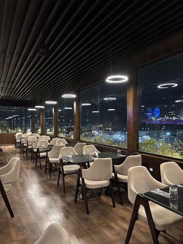 Heightopia Lounge