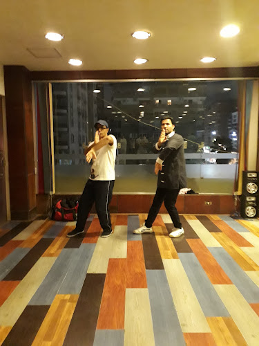 (Wing Chun & Jeet Kune Do Egypt (Kung Fu Self-Defense, New Cairo, Official Location)