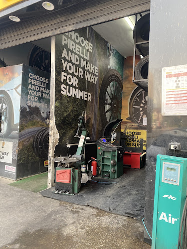 Pirelli Chillout Auto service
