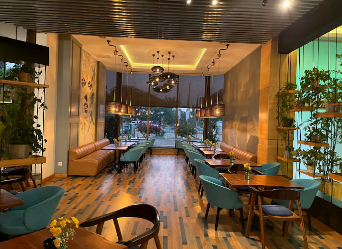 ZEN Cafe & Lounge