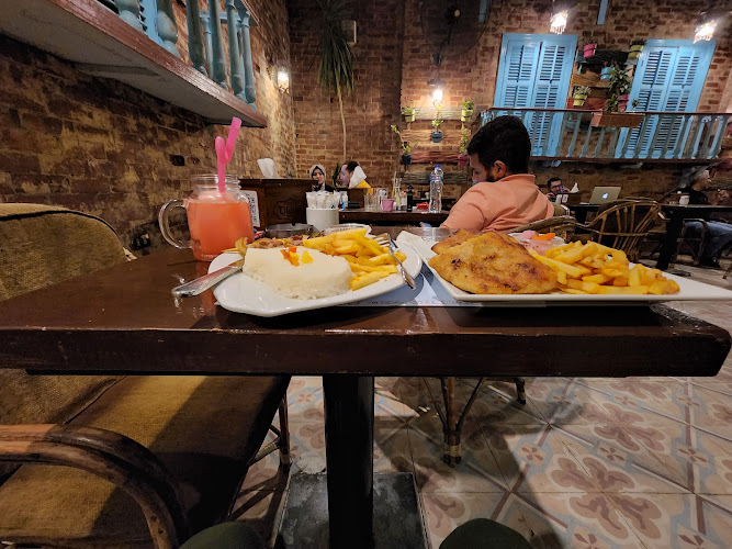 Oldish (Restaurant & Cafe)